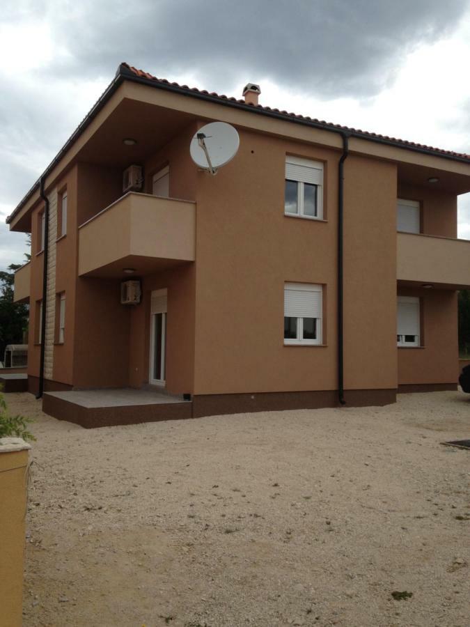 Apartment Matic Vrsi Exterior photo